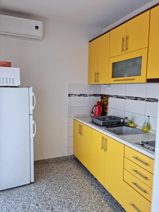 Appartments D&D Peroj Exterior foto